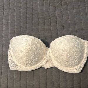 Sophie B strapless bra 34C